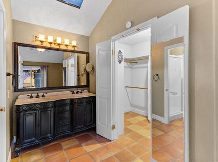 8840 Minnie Cir, Elk Grove, CA 95624 Photo