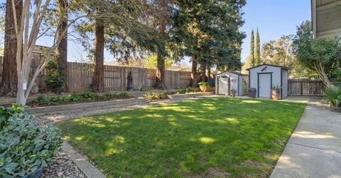 8840 Minnie Cir, Elk Grove, CA 95624 Photo