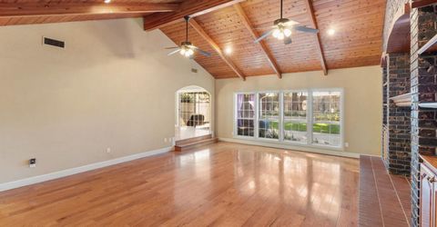 8840 Minnie Cir, Elk Grove, CA 95624 Photo