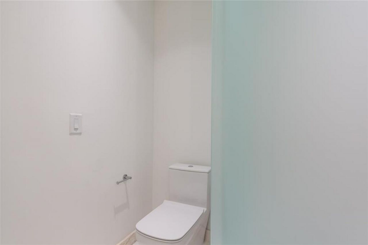 851 NE 1st Avenue, Unit 1510, Miami, FL 33130 Photo