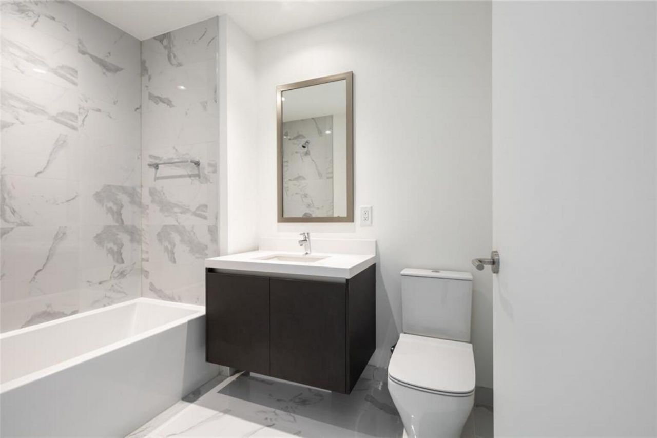 851 NE 1st Avenue, Unit 1510, Miami, FL 33130 Photo