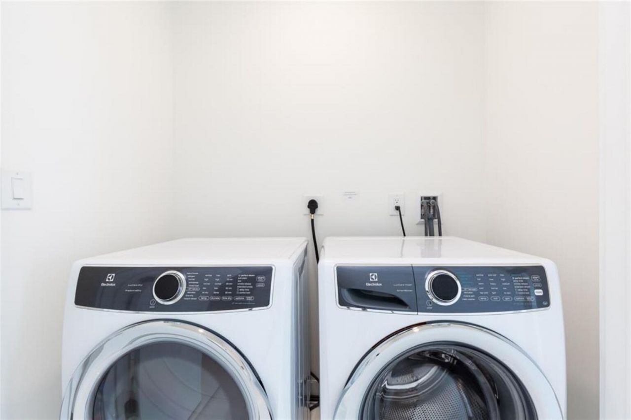 851 NE 1st Avenue, Unit 1510, Miami, FL 33130 Photo