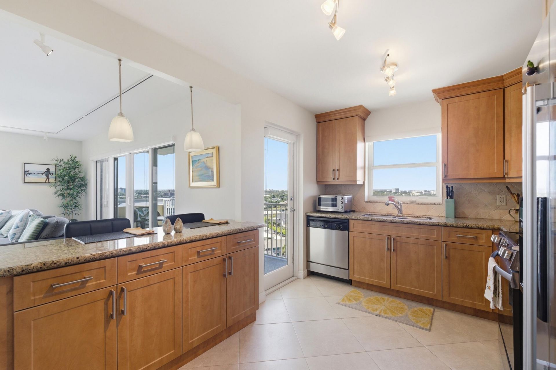 1200 Hibiscus Avenue, Unit 1101, Pompano Beach, FL 33062 Photo