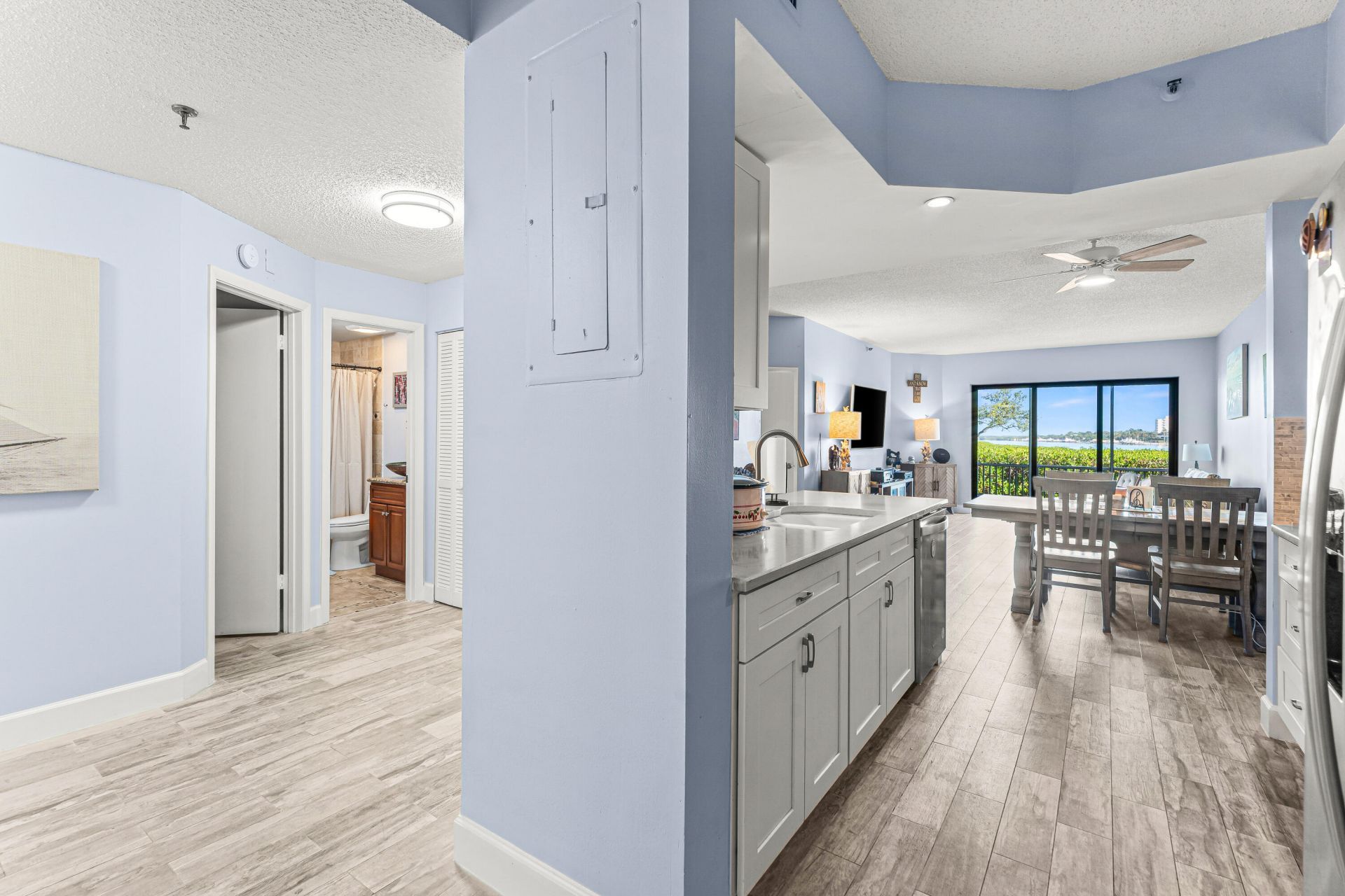 200 Waterway Road, Unit 104, Tequesta, FL 33469 Photo