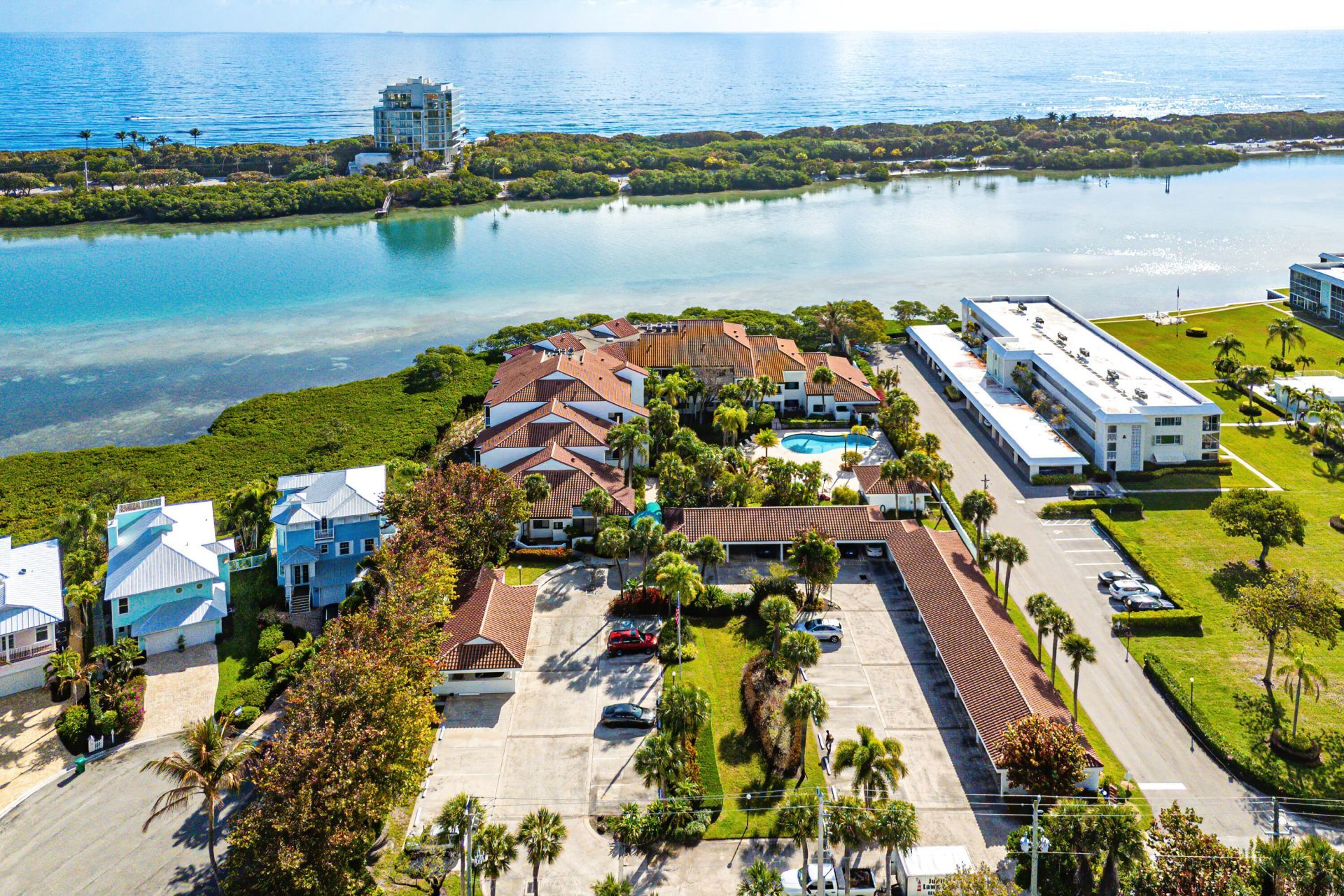 200 Waterway Road, Unit 104, Tequesta, FL 33469 Photo