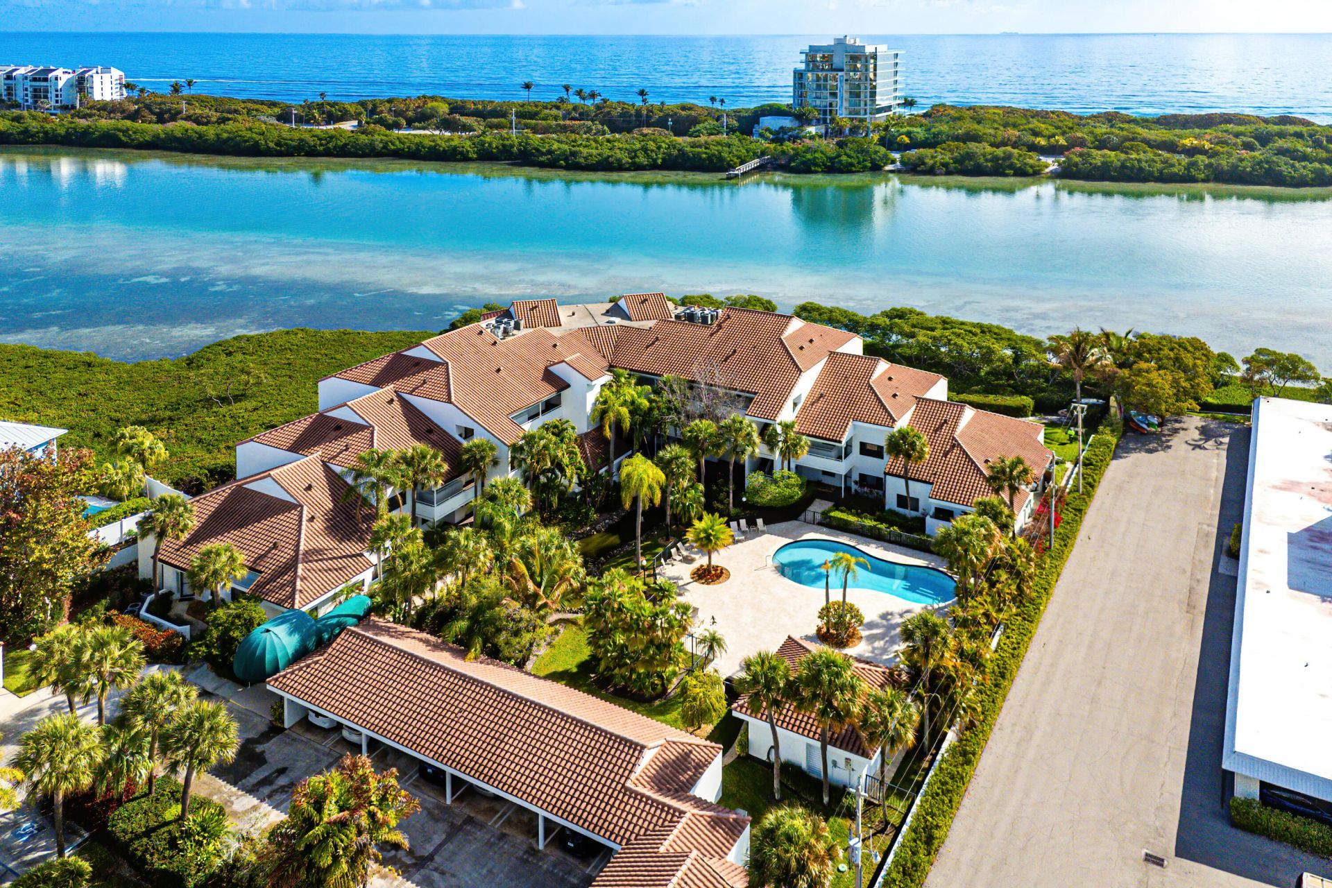 200 Waterway Road, Unit 104, Tequesta, FL 33469 Photo