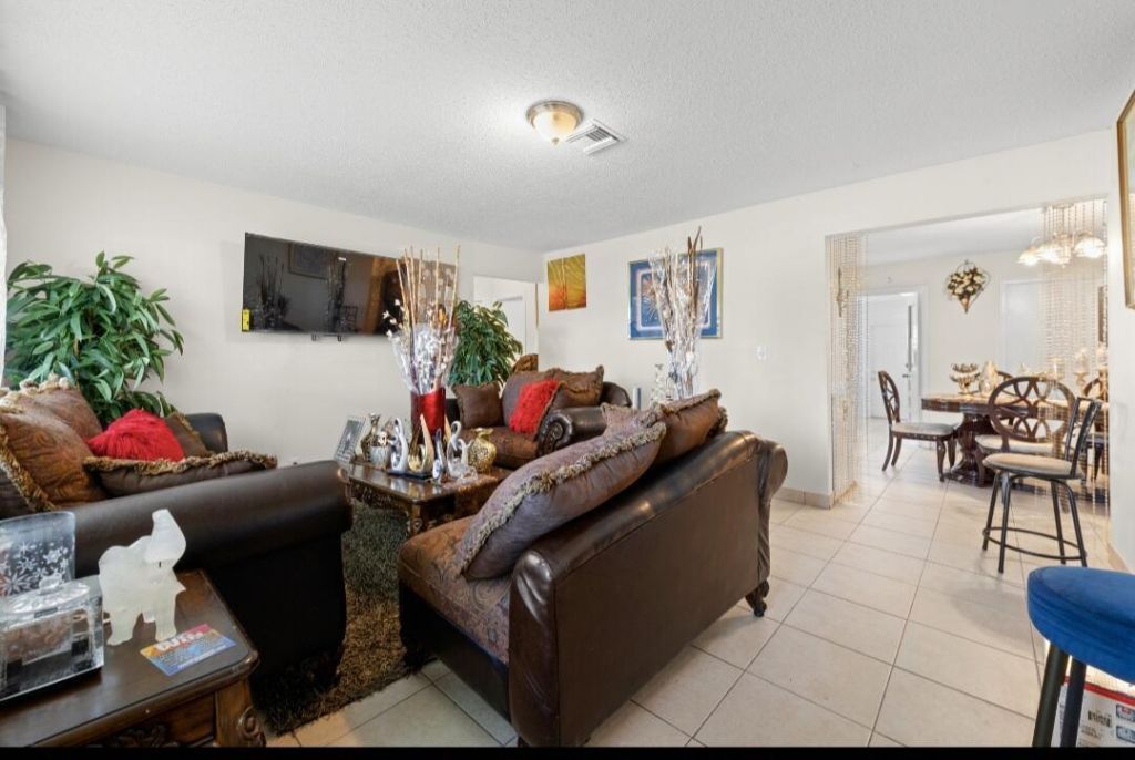 816 NW 8th Avenue, Boynton Beach, FL 33426 Photo