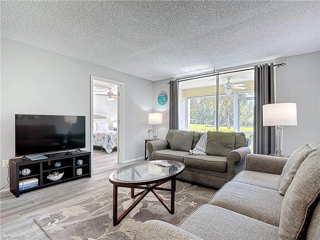 200 Turtle Lake Ct, Unit 109, Naples, FL 34105 Photo