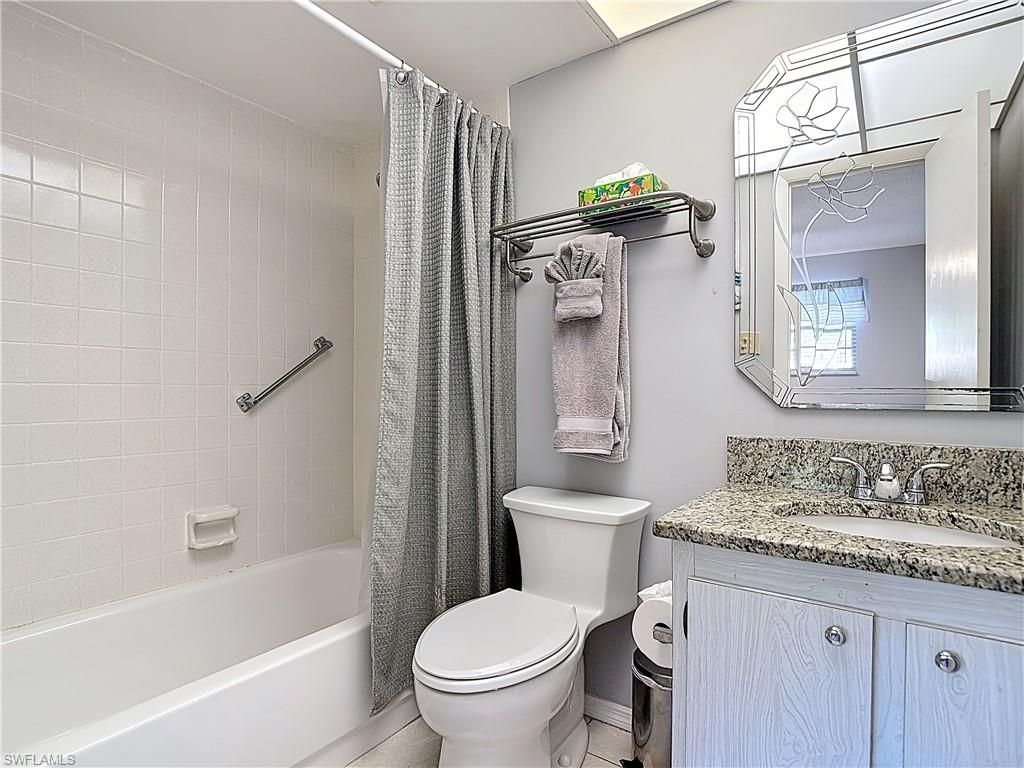 200 Turtle Lake Ct, Unit 109, Naples, FL 34105 Photo