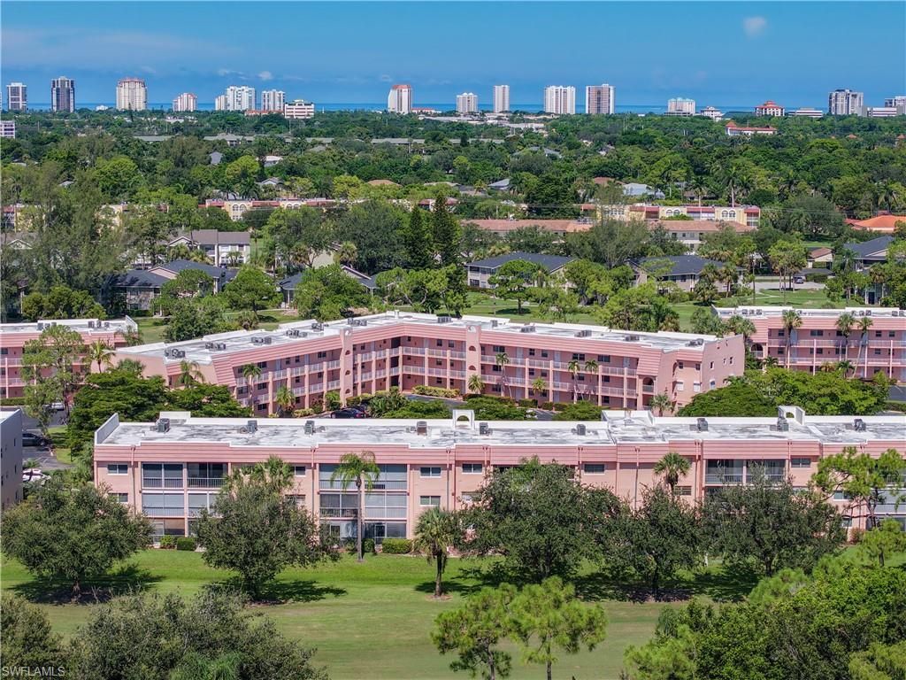 200 Turtle Lake Ct, Unit 109, Naples, FL 34105 Photo