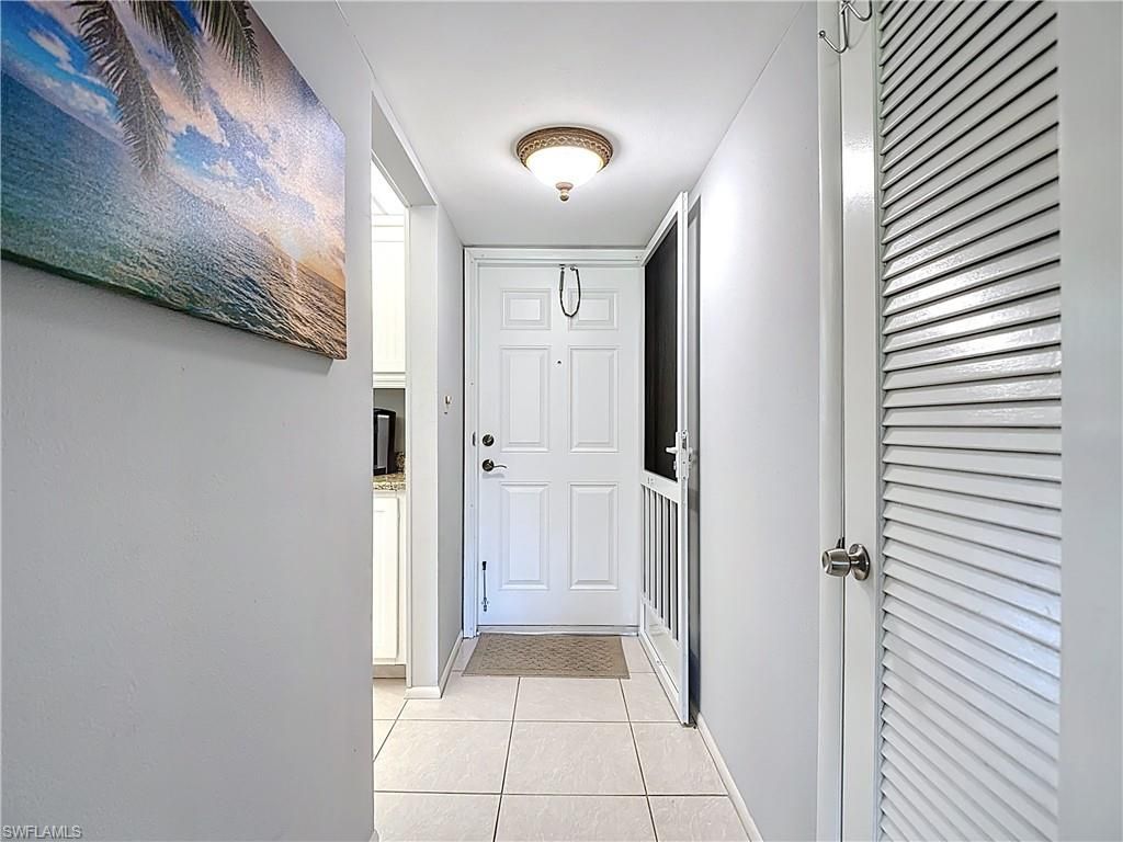 200 Turtle Lake Ct, Unit 109, Naples, FL 34105 Photo