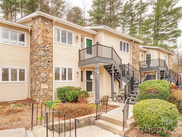 540 Britton Creek Drive, Hendersonville, NC 28791