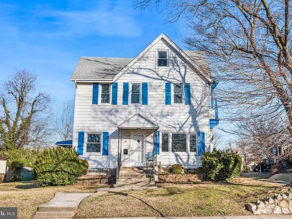 95 W GREENWOOD AVENUE, LANSDOWNE, PA 19050