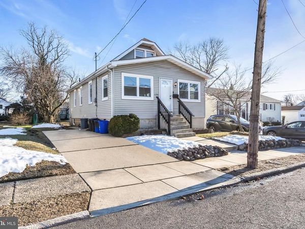 120 E 4TH AVENUE, RUNNEMEDE, NJ 08078