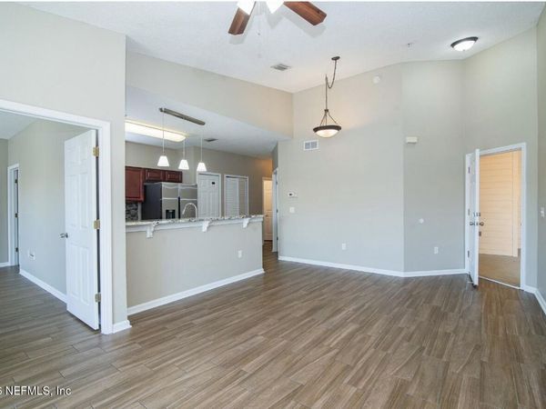 8235 LOBSTER BAY Court, Unit 305, Jacksonville, FL 32256