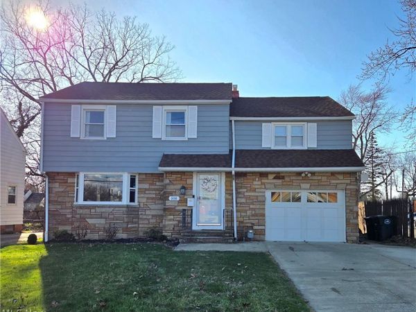1496 Brainard Road , Lyndhurst, OH 44124