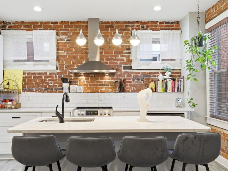 933 Linwood Avenue , Columbus, OH 43206 Photo 11