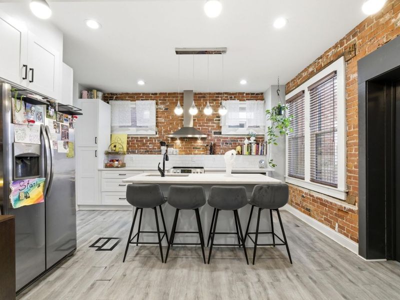 933 Linwood Avenue , Columbus, OH 43206 Photo 12