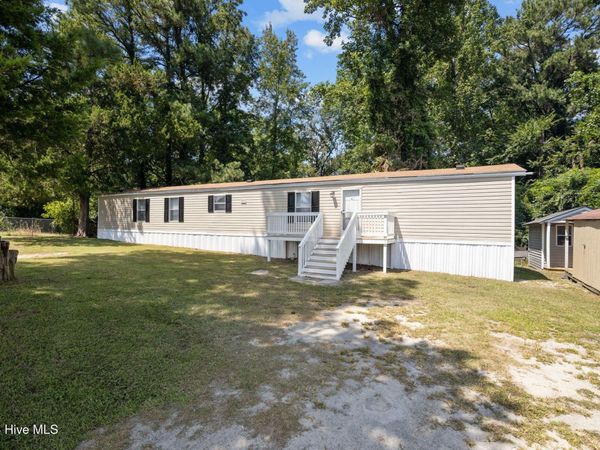 2400 Spring Garden Road , New Bern, NC 28562