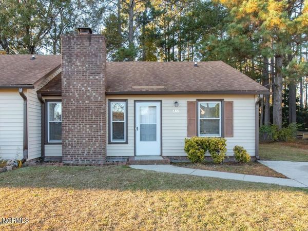 341 W Frances Street , Jacksonville, NC 28546