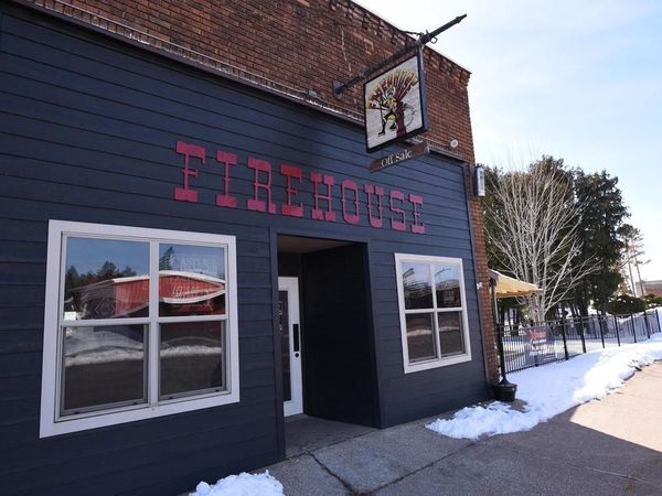 10 W Bayfield St, Washburn, WI 54891