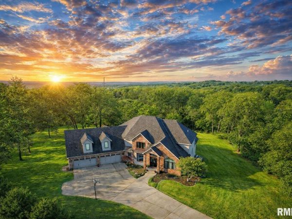 6105 N EAGLE BEND Court, Peoria, IL 61614