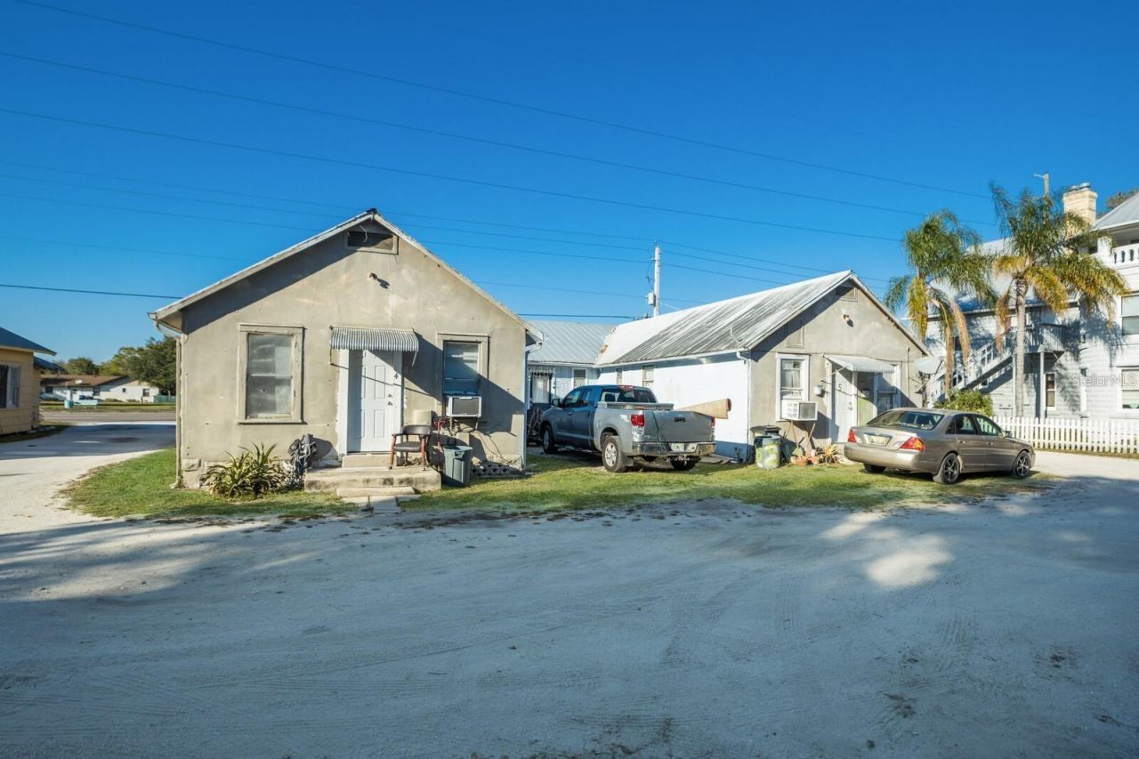 2008 53rd Avenue E, Bradenton, FL 34203 Photo