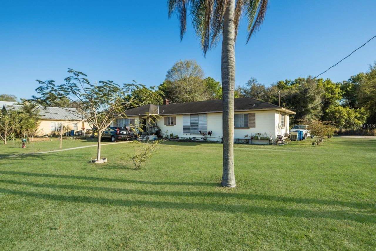 2008 53rd Avenue E, Bradenton, FL 34203 Photo