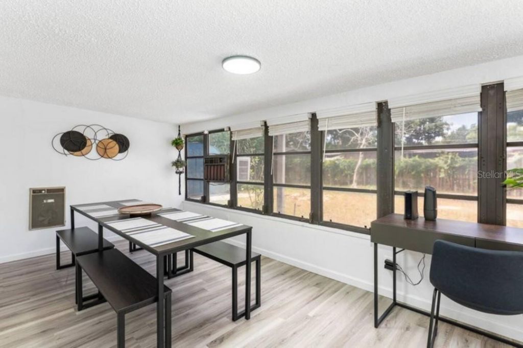 1214 N Pine Hills Road , Orlando, FL 32808 Photo