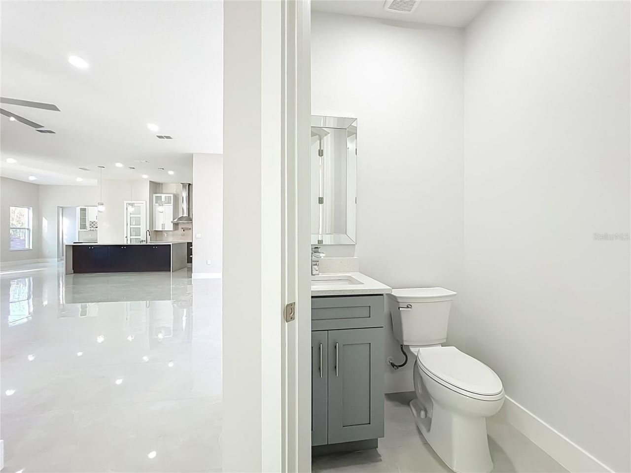 5448 Conway Pointe Court, Orlando, FL 32812 Photo