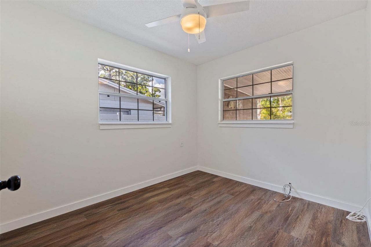 737 62nd Avenue N, Saint Petersburg, FL 33702 Photo