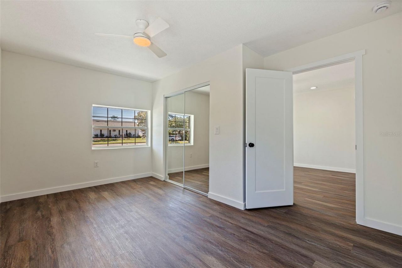 737 62nd Avenue N, Saint Petersburg, FL 33702 Photo