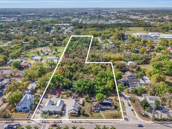 2008 53RD AVENUE E, BRADENTON, FL 34203