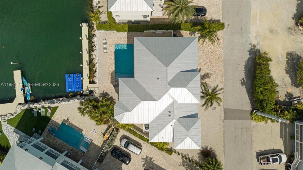 865 50th Street Gulf , Marathon, FL 33050 Photo