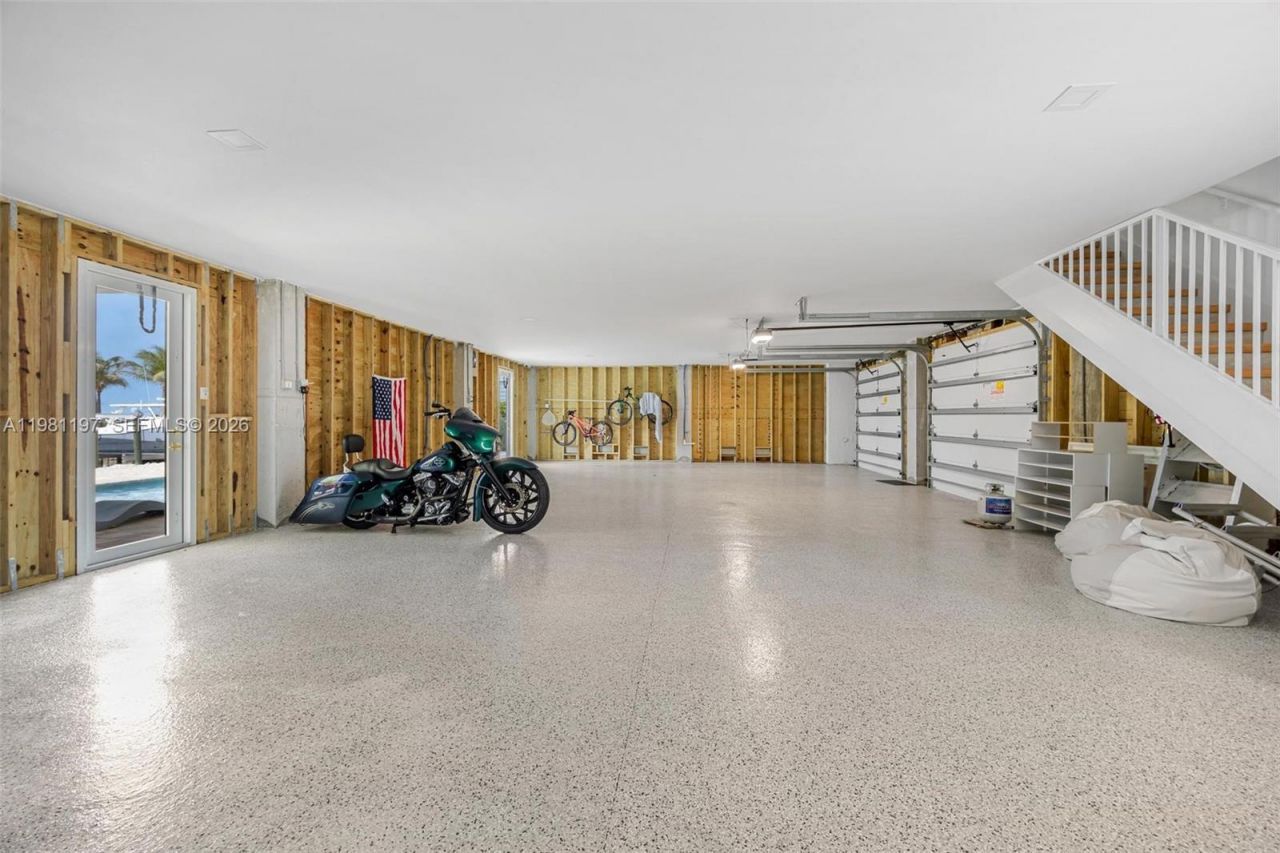 865 50th Street Gulf, Marathon, FL 33050 Photo