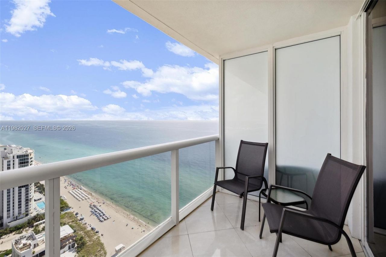 1830 S Ocean Dr, Unit 3909, Hallandale Beach, FL 33009 Photo