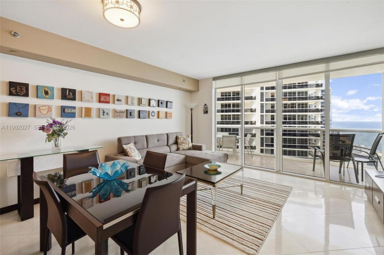 1830 S Ocean Dr, Unit 3909, Hallandale Beach, FL 33009 Photo