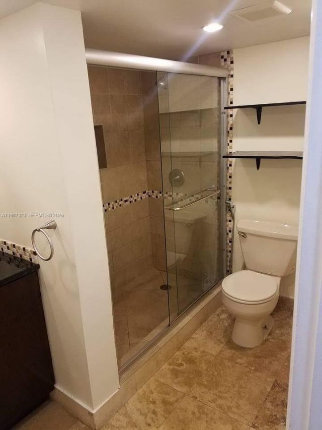 9682 Fontainebleau Blvd , Unit 202, Miami, FL 33172 Photo