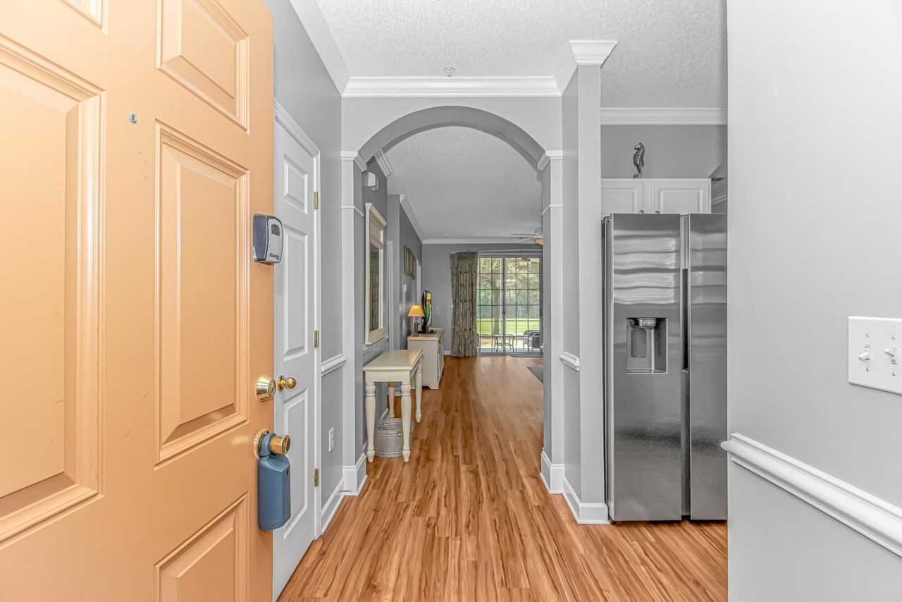 6203 Catalina Dr. Photo 3