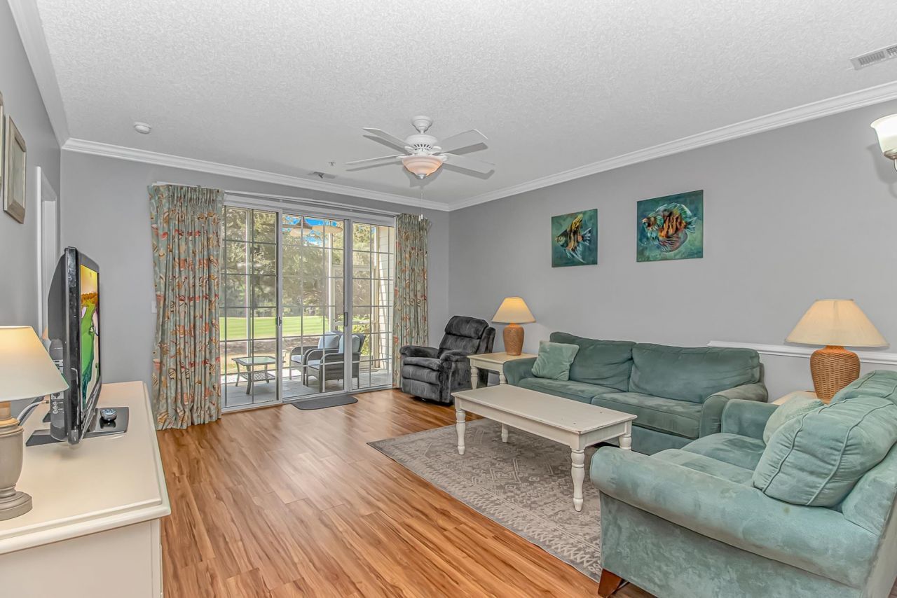 6203 Catalina Dr. Photo 8