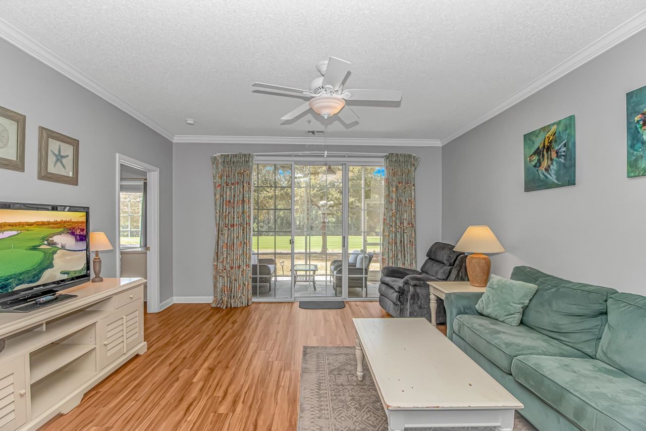 6203 Catalina Dr. Photo 9