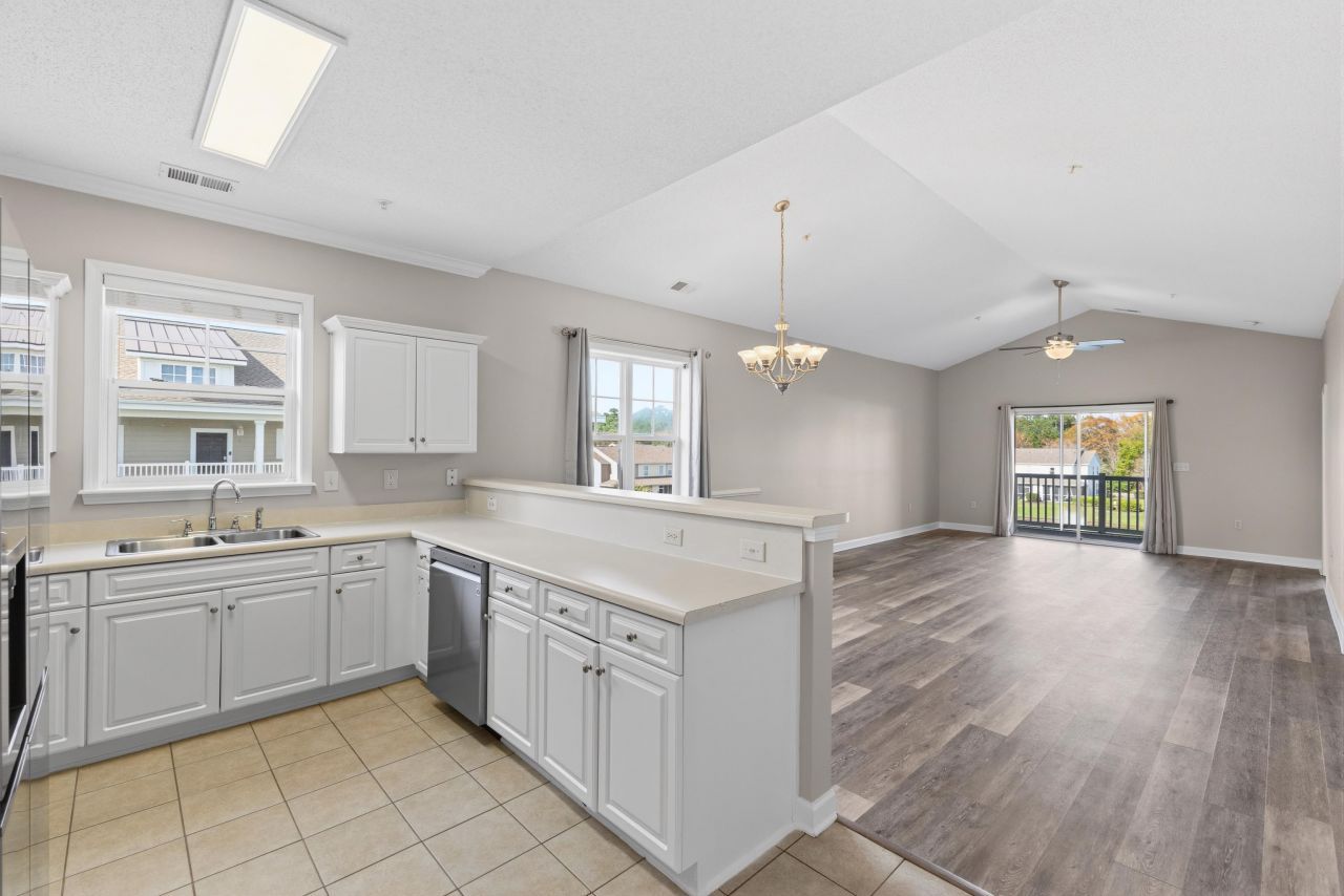 334 Kiskadee Loop Photo 10