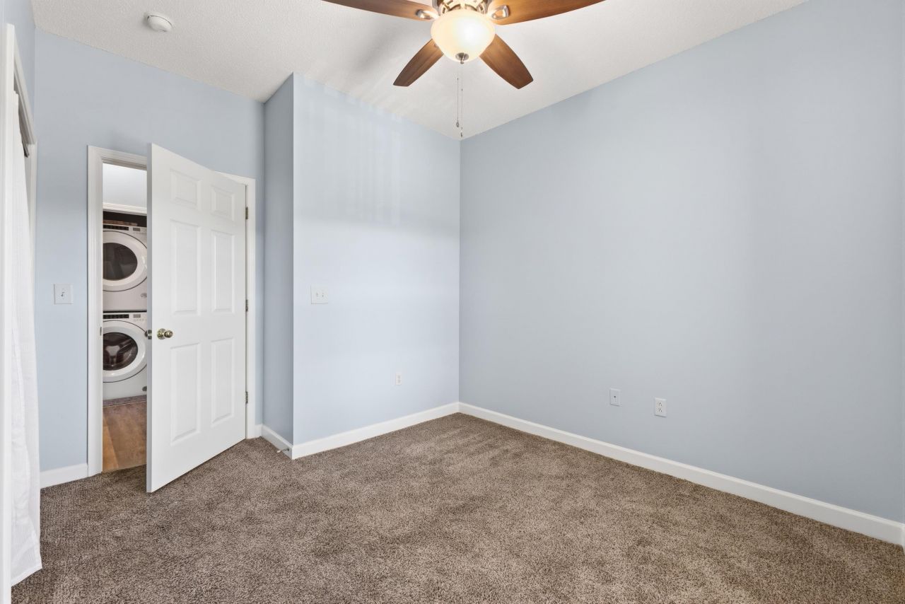 334 Kiskadee Loop Photo 27