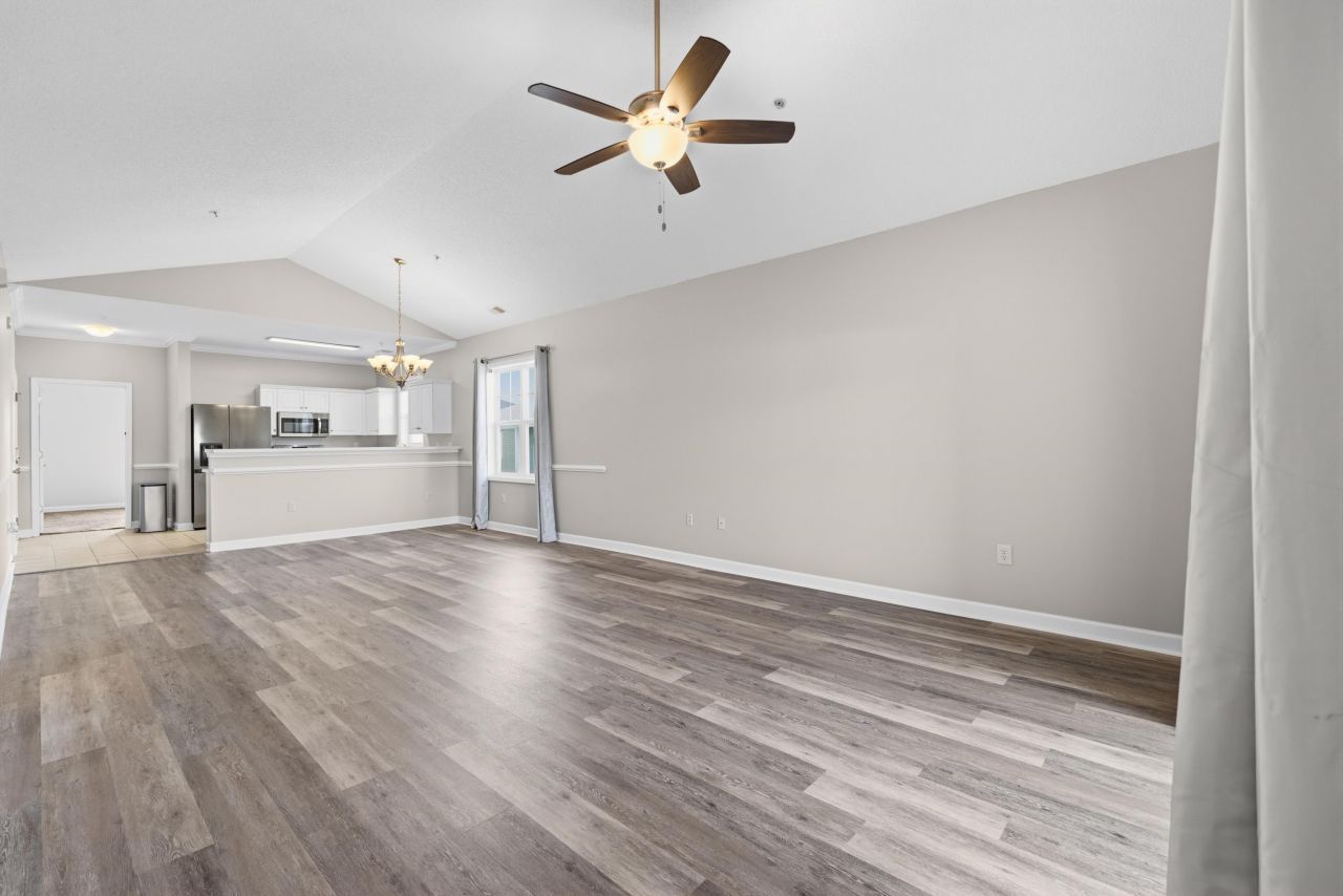 334 Kiskadee Loop Photo 32