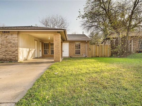 1944 Nicole CIR , Unit A, Round Rock, TX 78664