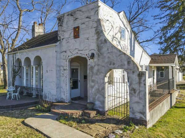 1223 W Main Street , Newark, OH 43055