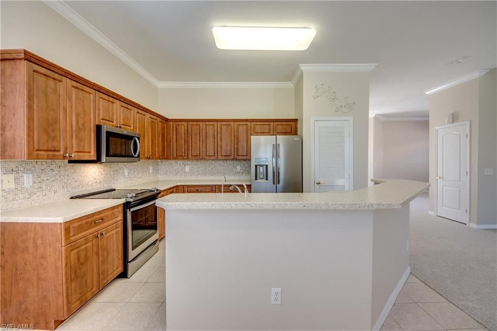 2669 Sunset Lake Dr, Cape Coral, FL 33909 Photo