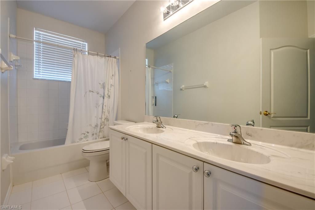 2669 Sunset Lake Dr, Cape Coral, FL 33909 Photo