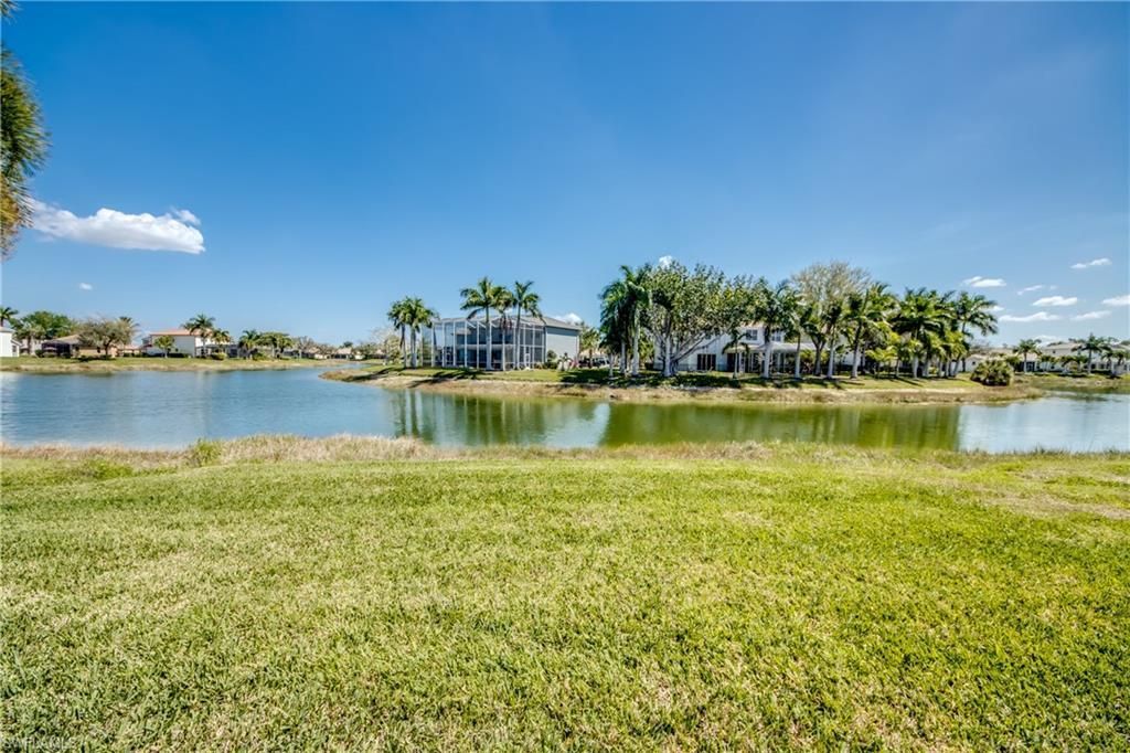 2669 Sunset Lake Dr, Cape Coral, FL 33909 Photo