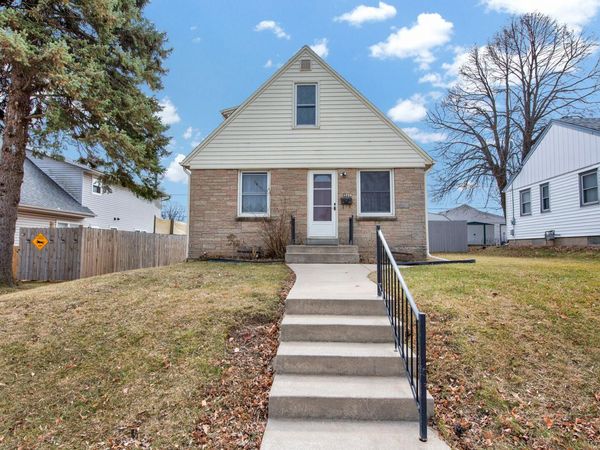 1729 Madison Ave, South Milwaukee, WI 53172